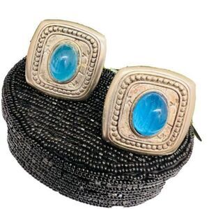 Robert Rose Large Blue Gripoix Glass Maximalist BrutalistButton Clip On Earrings